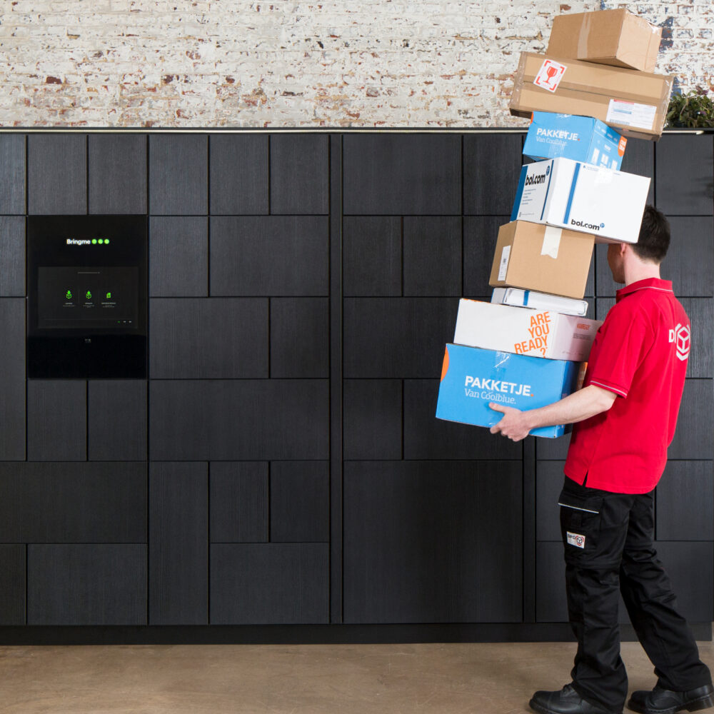 BM Box Setting DPD Courier Delivery