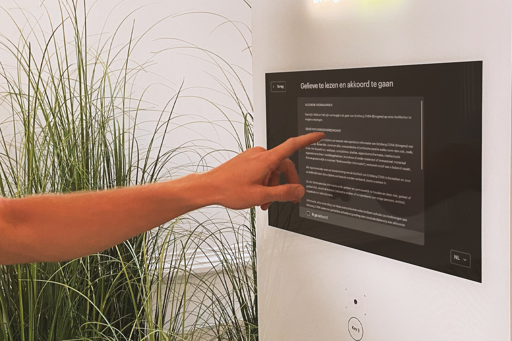 Visitor Management Sign NDA At Desk