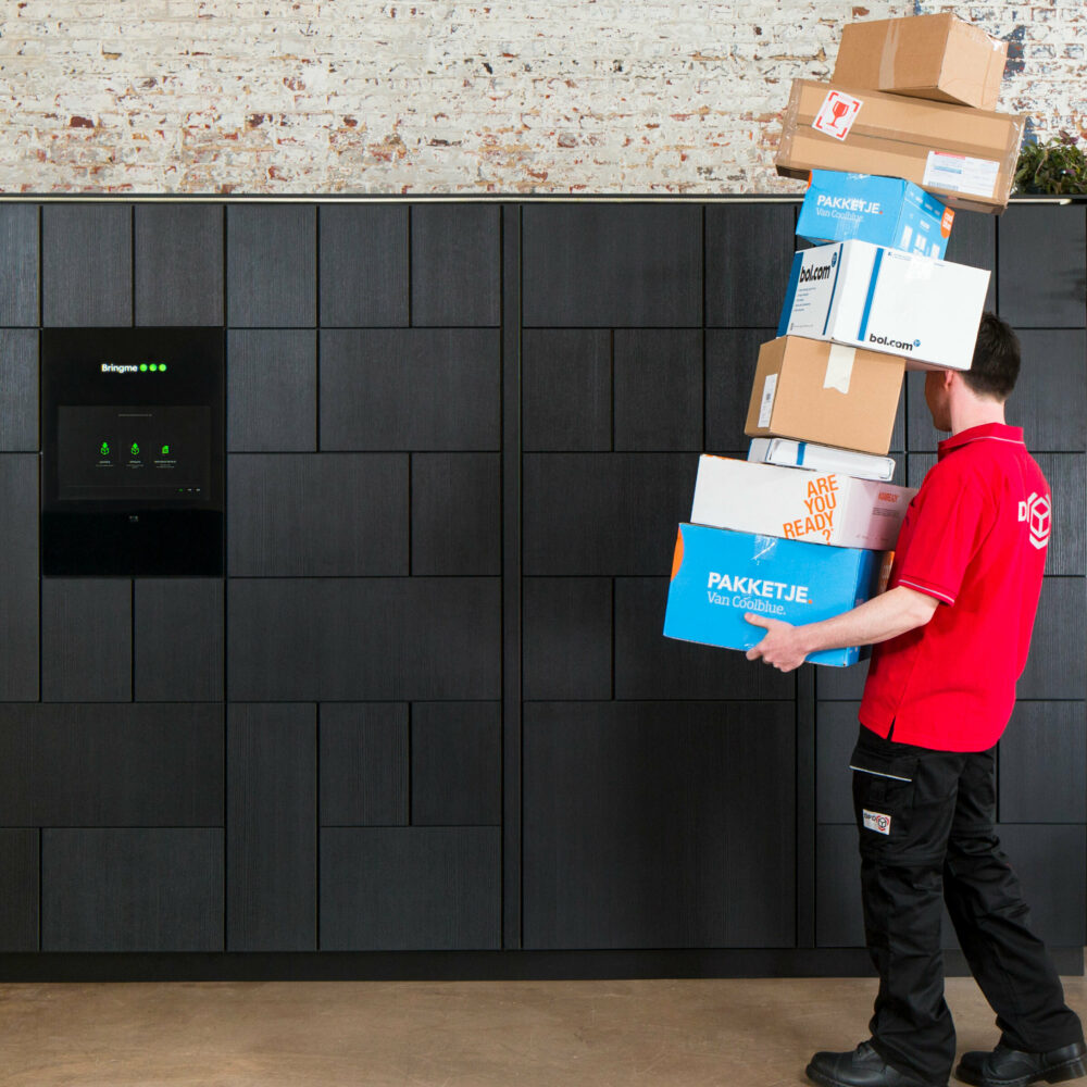 BM Box Setting DPD Courier Delivery