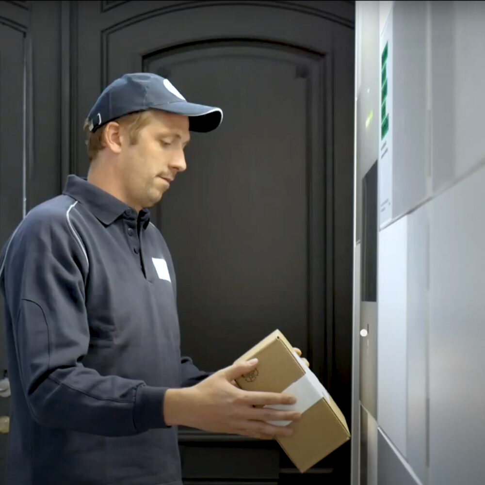 Bringme Office courier sil Scans Parcel Bringme Box