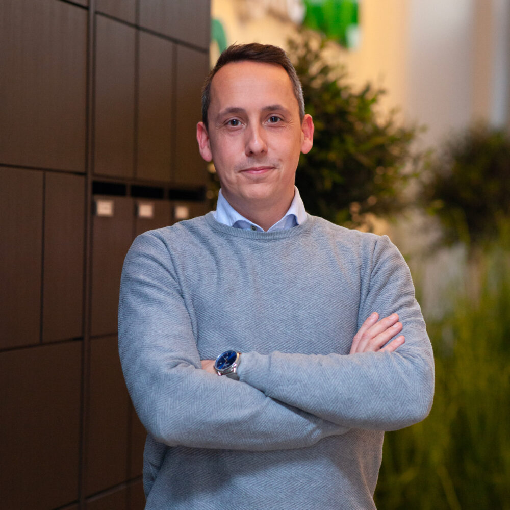 Sales Expert Frederic