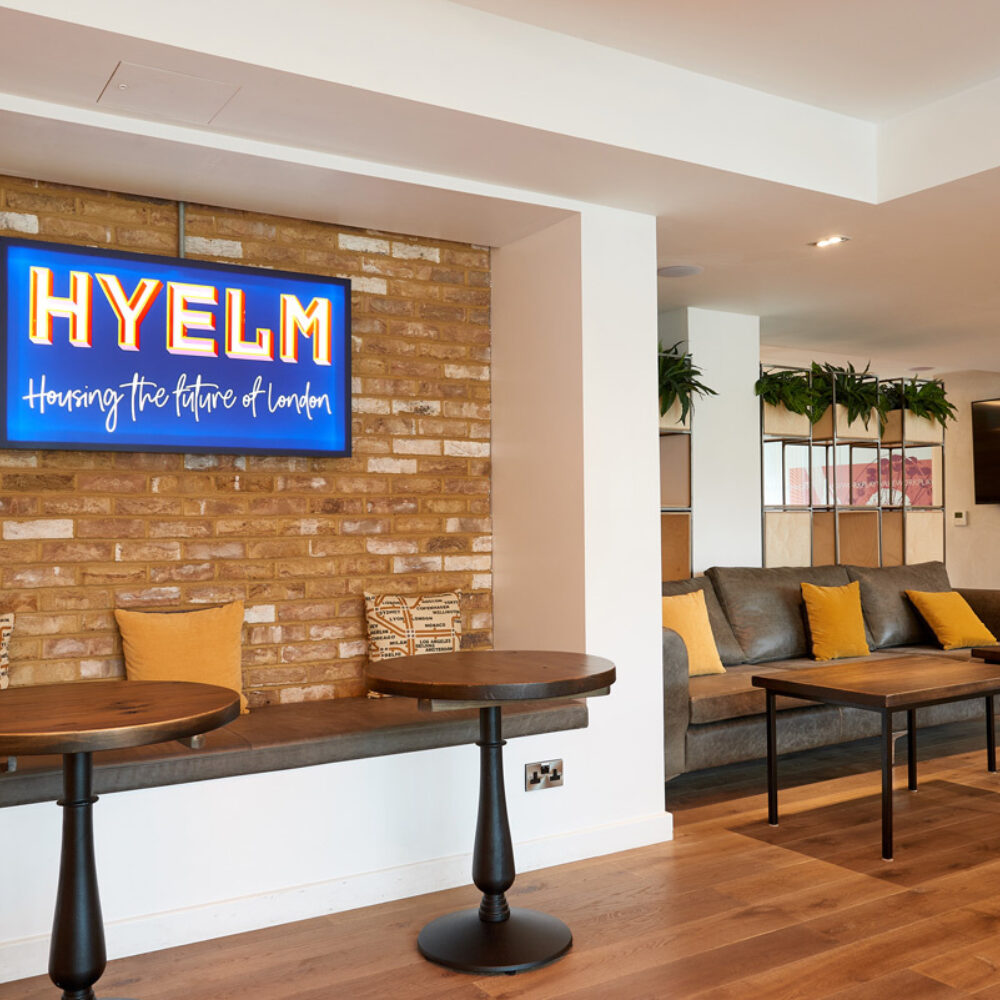 Hyelm reception